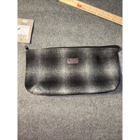 Stormy Kromer Wool Plaid Pouch Large Carbon Black And Gray NWT 13x9x4 - Picture 6 of 7